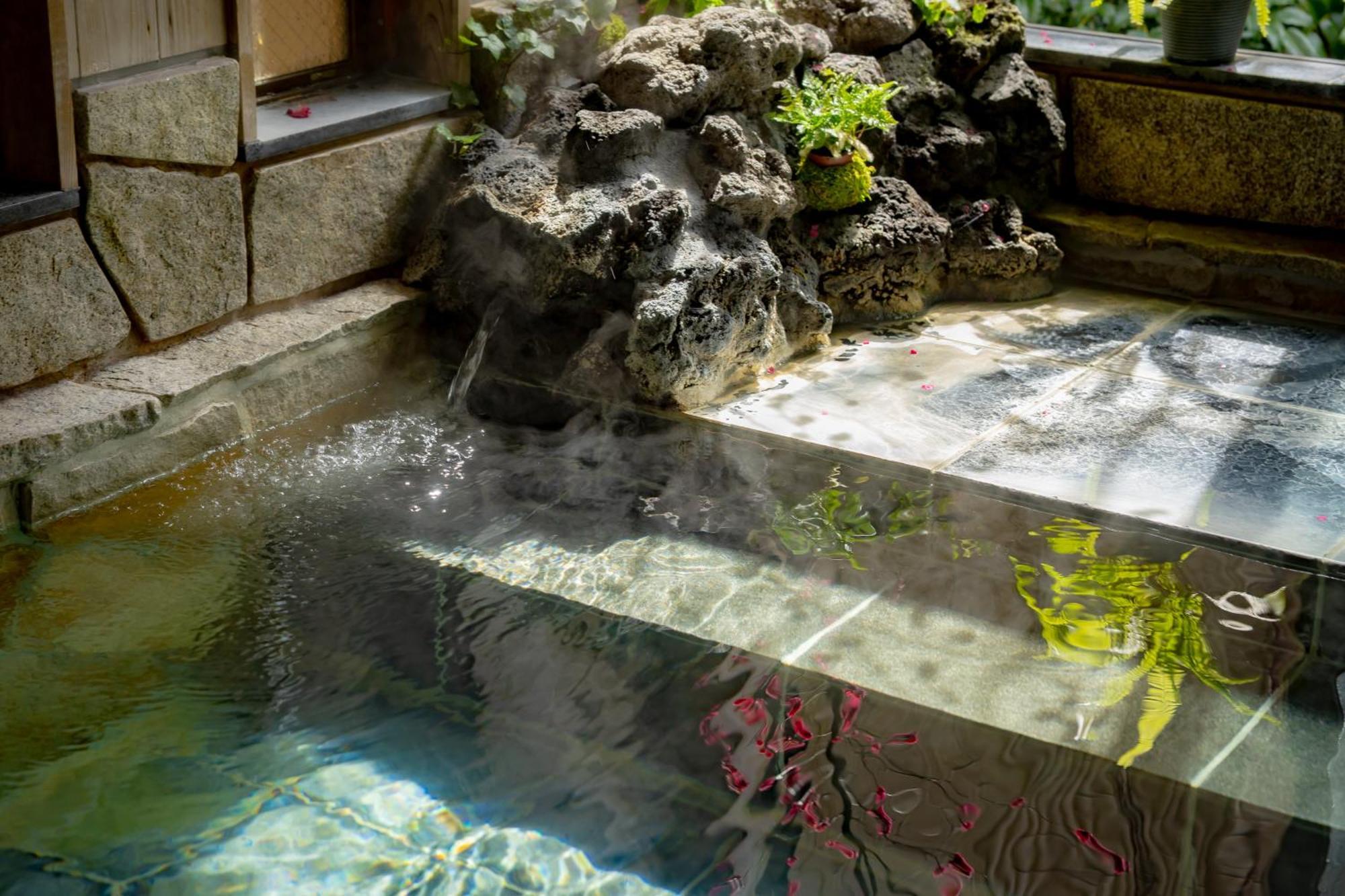 Onsen & Garden -Asante Inn- Hakone Exterior foto
