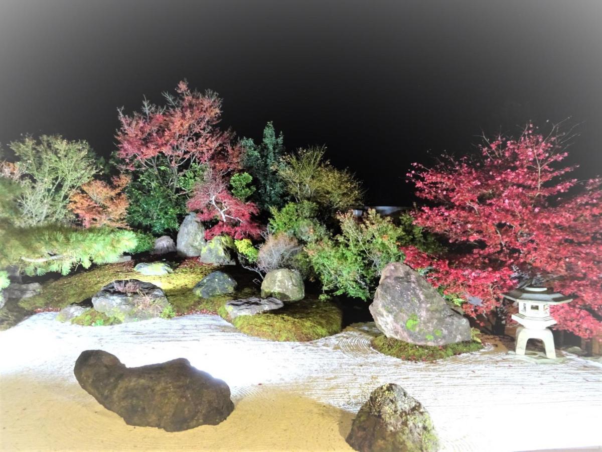 Onsen & Garden -Asante Inn- Hakone Exterior foto